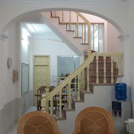 Homestay Nam Dong Hanoi Buitenkant foto