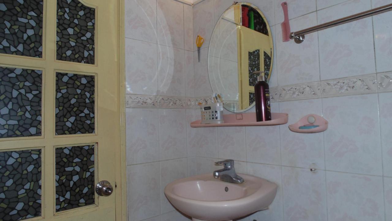 Homestay Nam Dong Hanoi Buitenkant foto